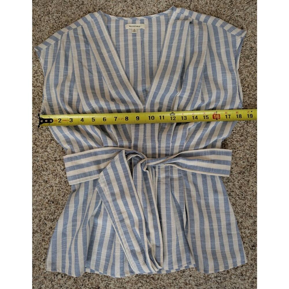 Max Studio Women's V-neck Sleeveless Blue White Striped Belted Blouse Size Small - Picture 9 of 12